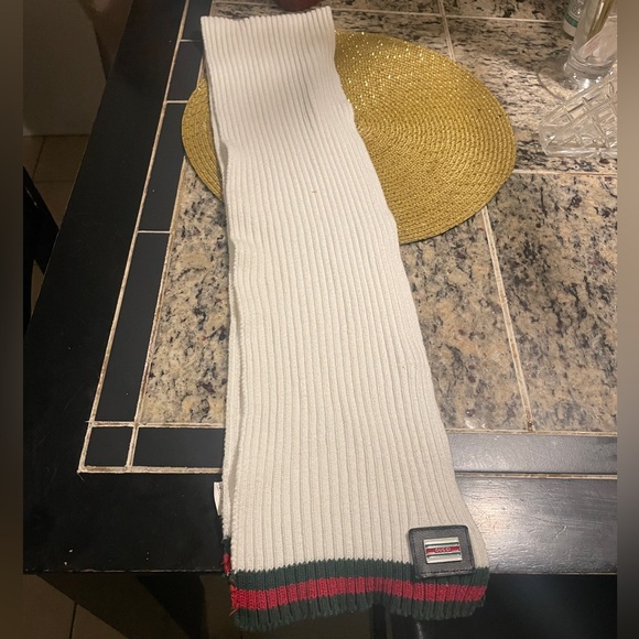 CUCCI SCARF - Picture 3 of 3